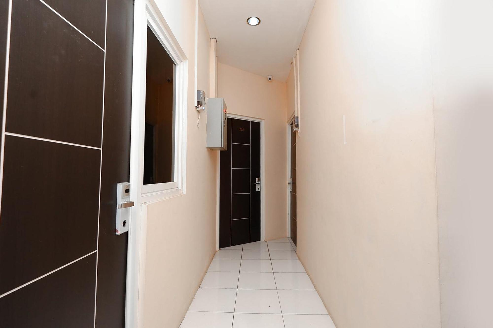 Unta Residence Семаранг Екстериор снимка