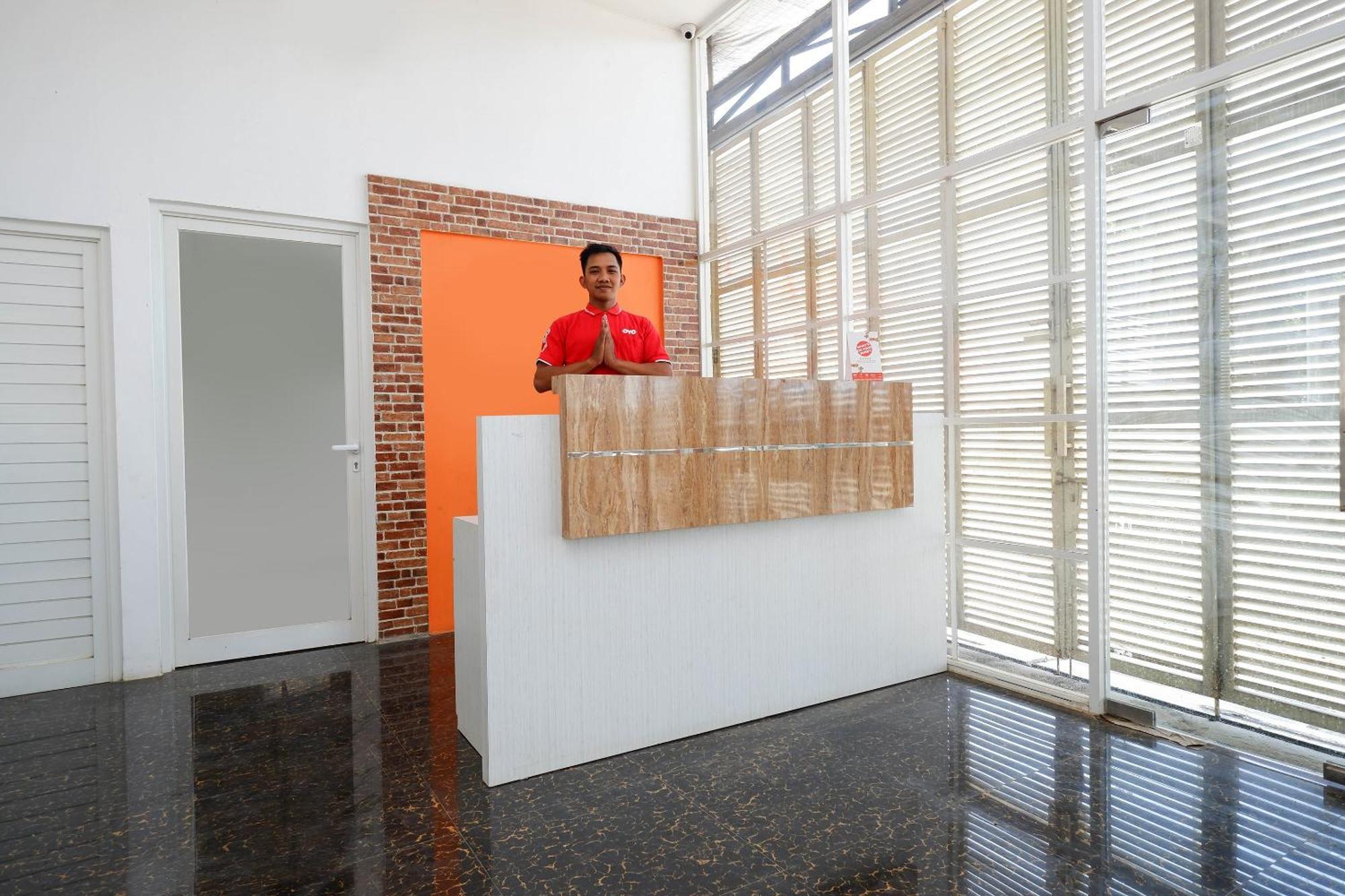 Unta Residence Семаранг Екстериор снимка